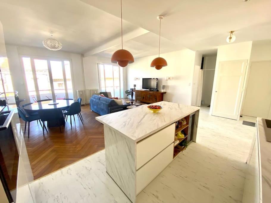Superbe Appartement Hyper Centre 4 Personnes Valence  Luaran gambar